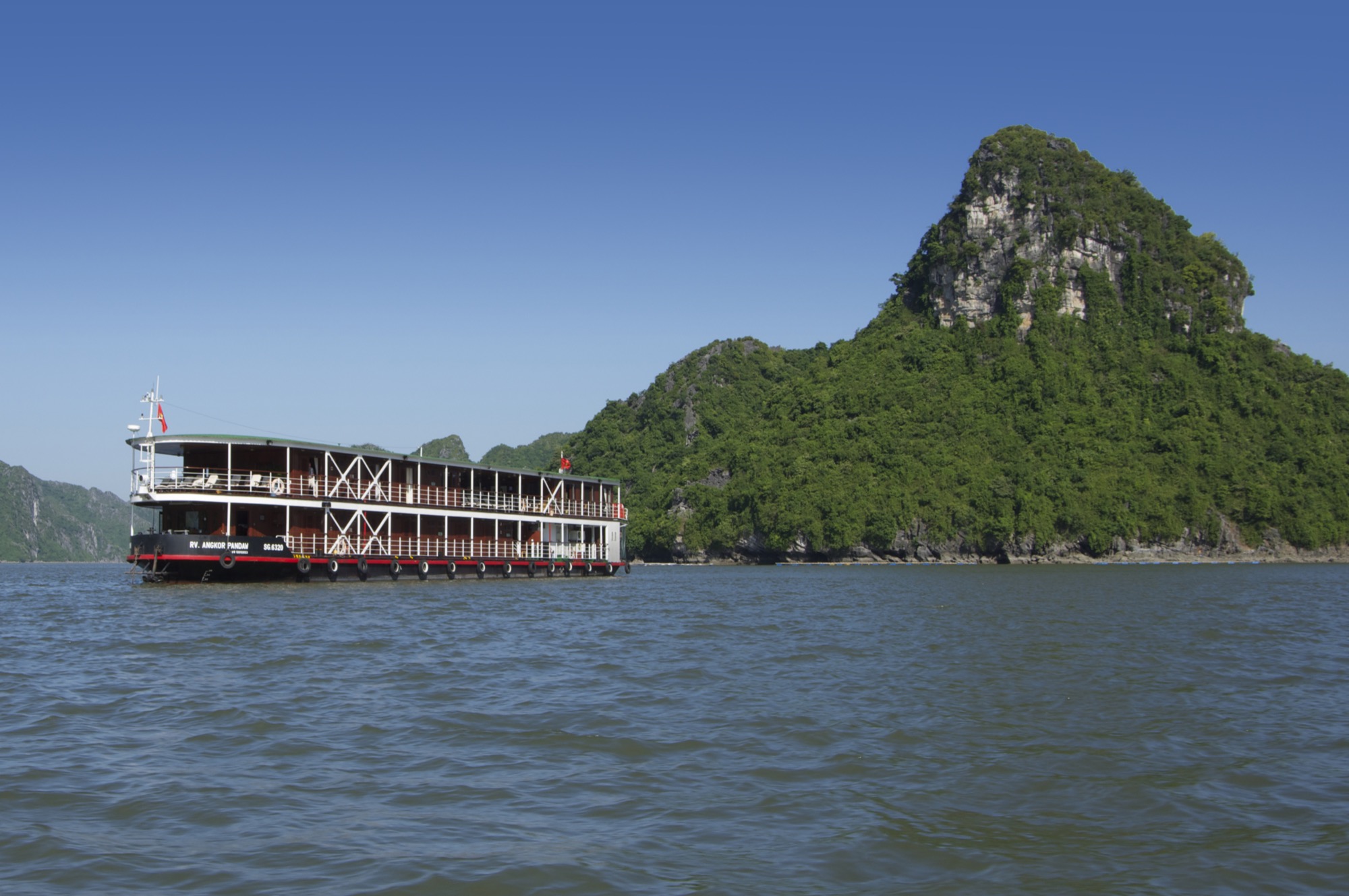 Pandaw RV Angkor Pandaw Exterior 3.jpg